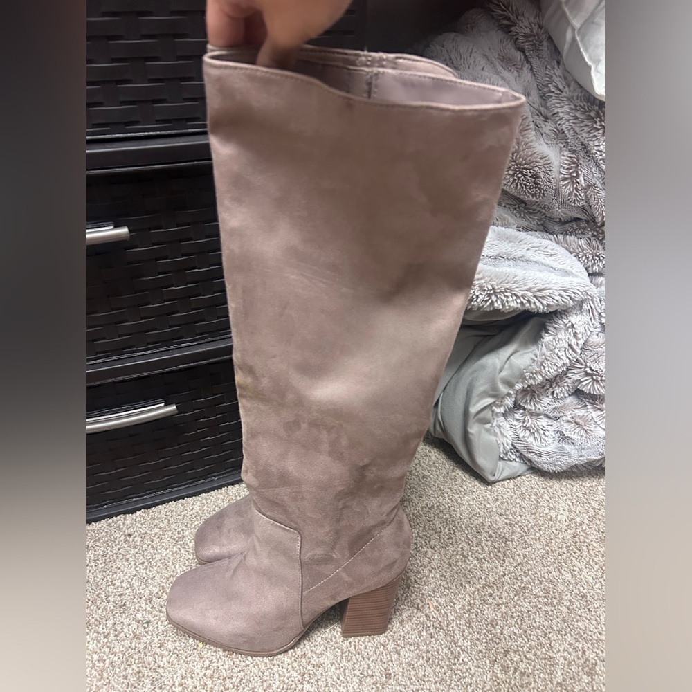 NWOT Red Dress Boutique Boots